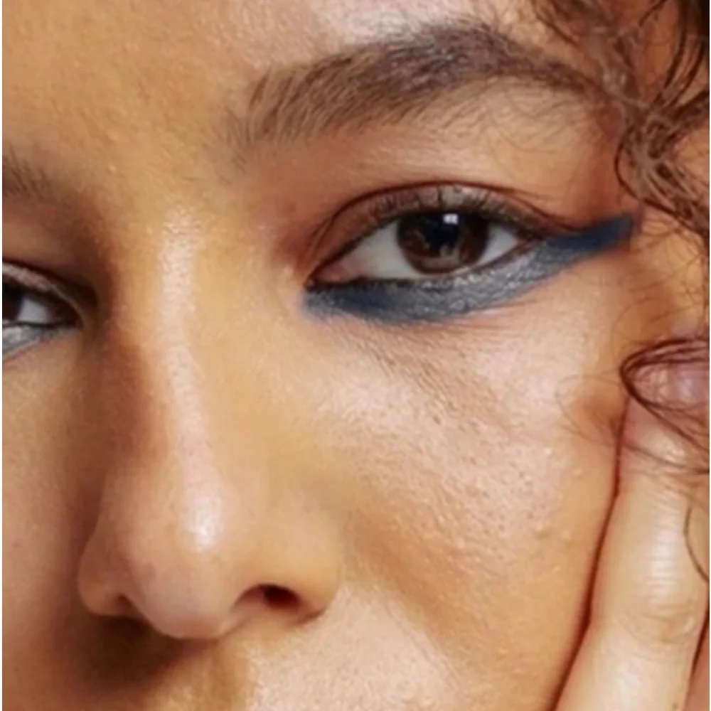 Milk Makeup Color Chalk in Trampoline Multi-Use Buildable Full Size